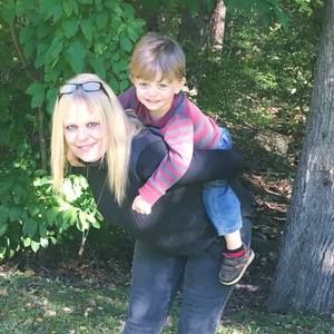 Meet your Posher, Pennie